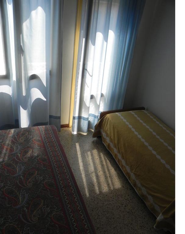 Hotel Antonella Caorle Pokoj fotografie